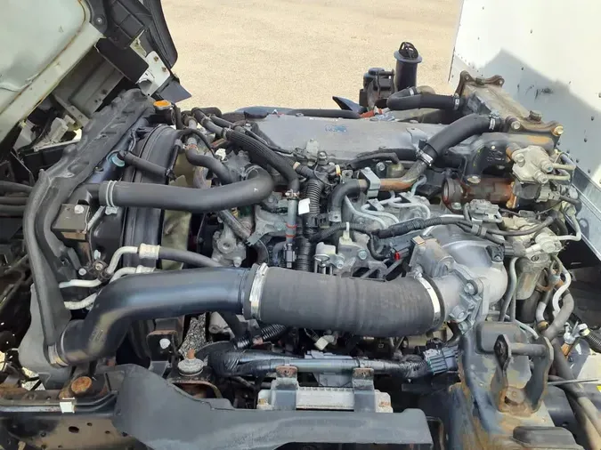 2019 ISUZU NRR