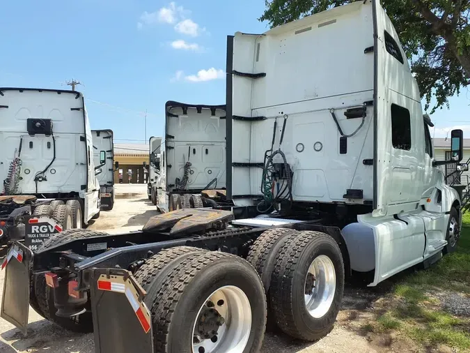2020 NAVISTAR INTERNATIONAL LT625 SLPR CAB
