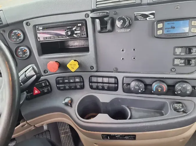 2018 FREIGHTLINER CASCADIA 125