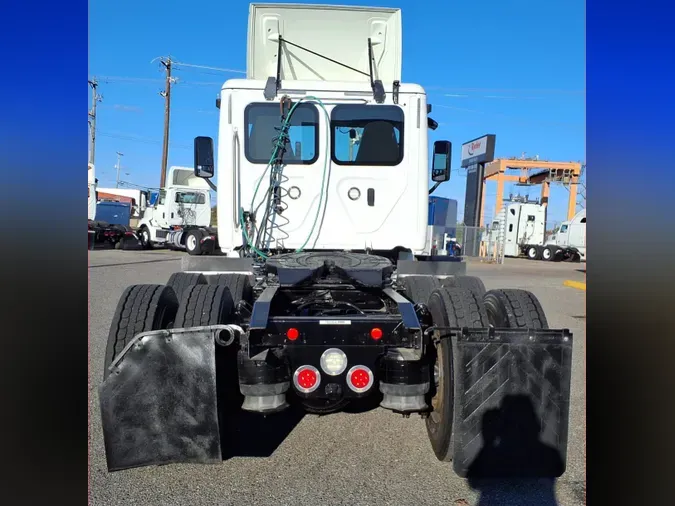 2018 FREIGHTLINER/MERCEDES CASCADIA 125ac2b5fd4c37acc9f7e25d177e727815c