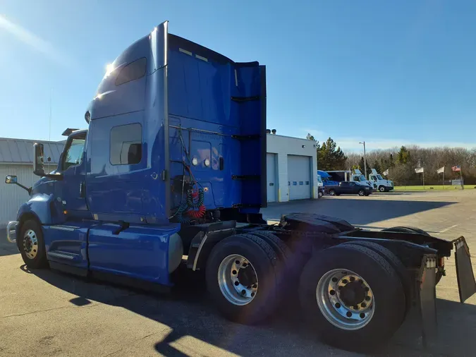 2020 NAVISTAR INTERNATIONAL LT625 SLPR CAB