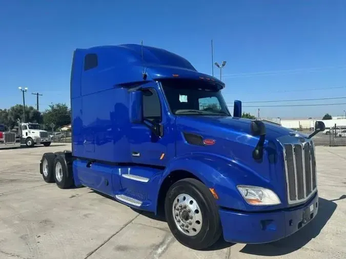 2022 Peterbilt 579