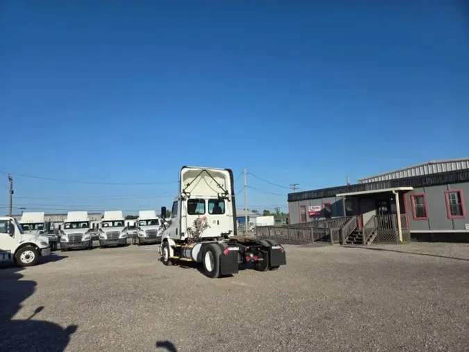 2018 FREIGHTLINER CASCADIA 113