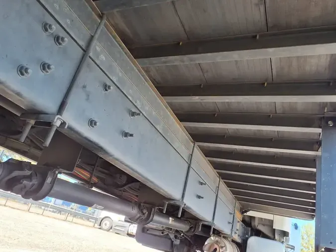 2019 FREIGHTLINER/MERCEDES M2 106