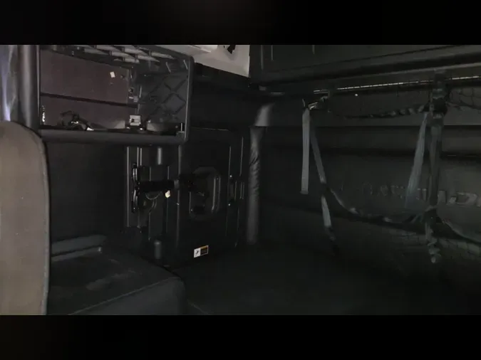 2023 Freightliner Cascadia 126