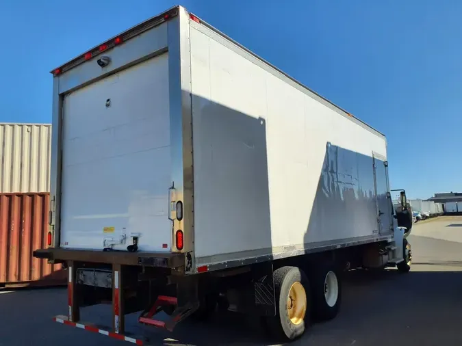 2019 FREIGHTLINER/MERCEDES M2 106
