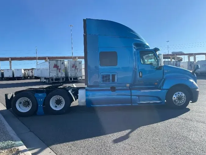 2019 International LT625