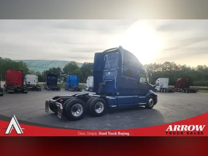 2023 VOLVO VNL760