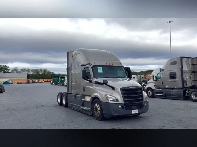 2022 Freightliner Cascadia 126ac4d7eb1d97f04dd08fe82817818f759