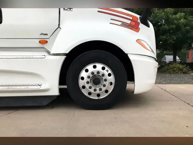 2022 INT LT625 6x4