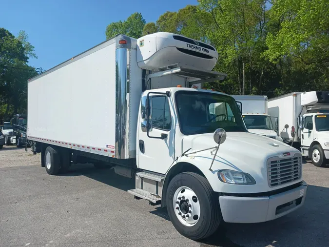 2017 FREIGHTLINER/MERCEDES M2 106