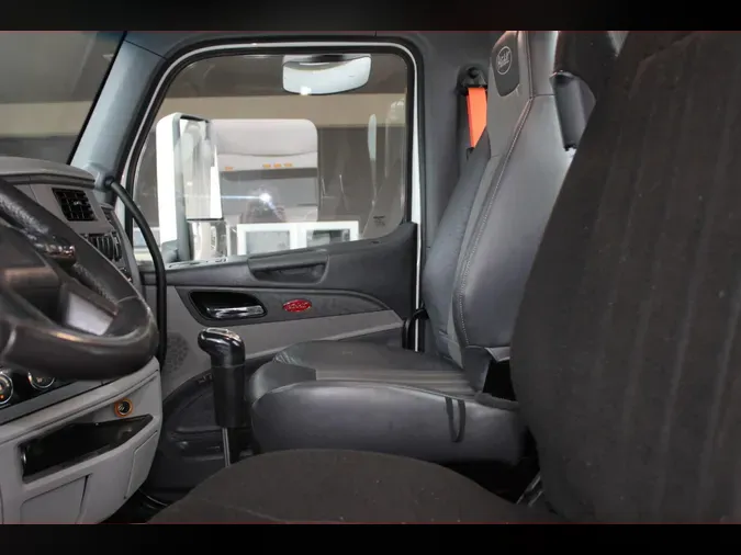 2015 Peterbilt 579ac529cd35dd71aa96cf02de17d62513b