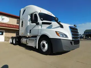 2020 Freightliner New Cascadia 126