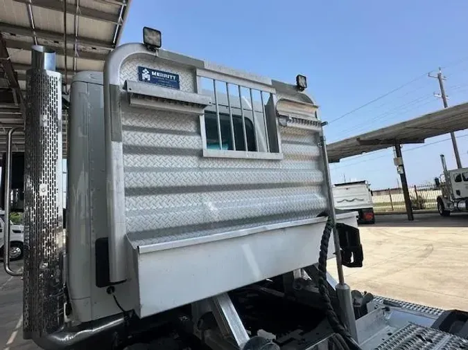 2019 Peterbilt 567