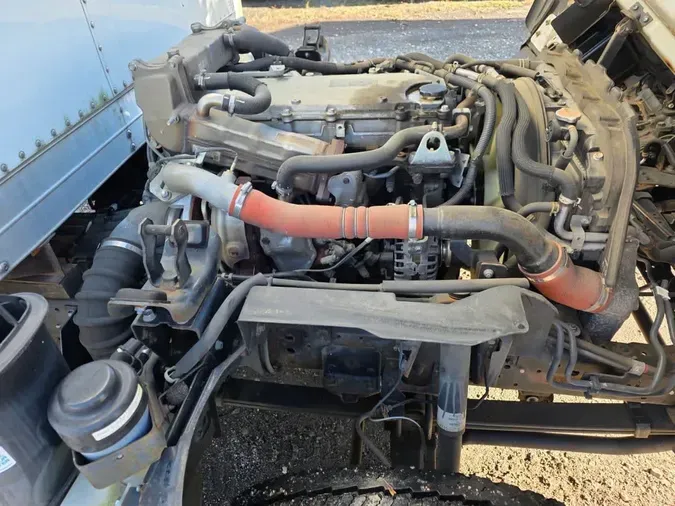 2018 ISUZU NPR HDac5e4a2fd9204815d55f7c175179a6ec