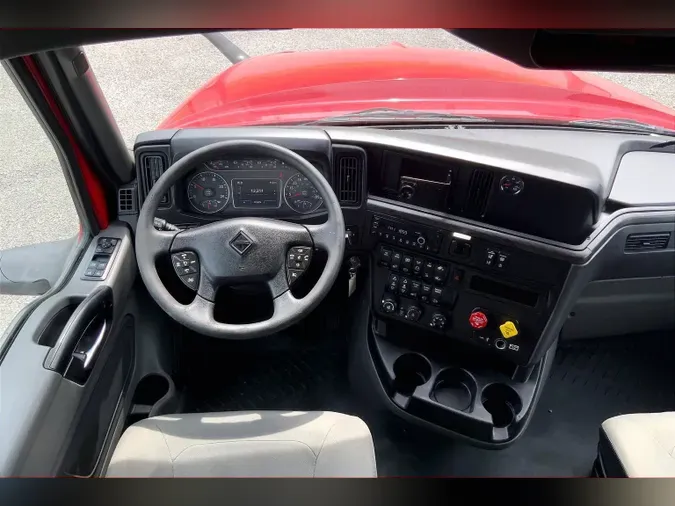 2023 INT LT625 6X4