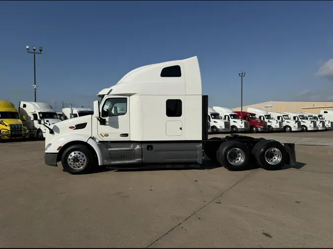2021 Peterbilt 579
