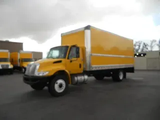 2018 International 4300-4X2
