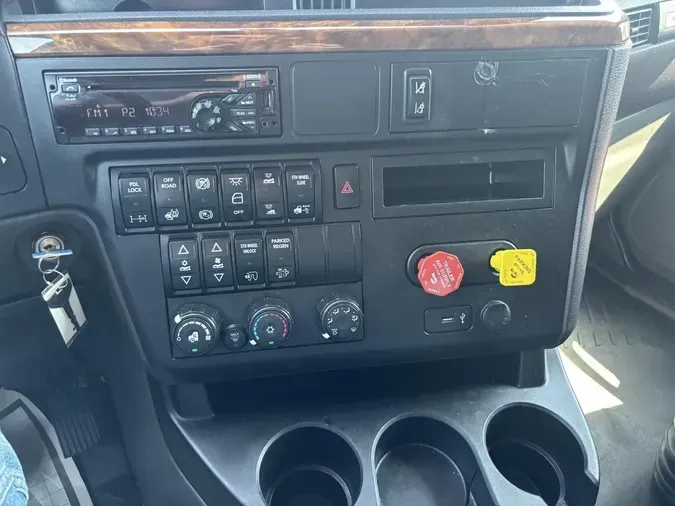 2020 International LT