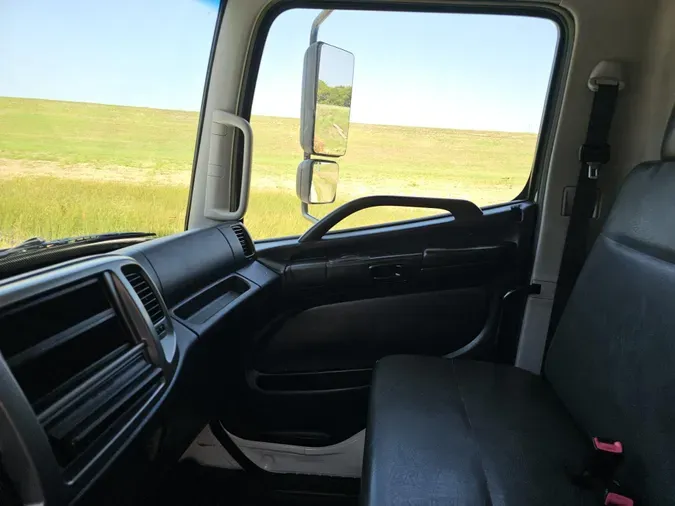 2017 Hino 268