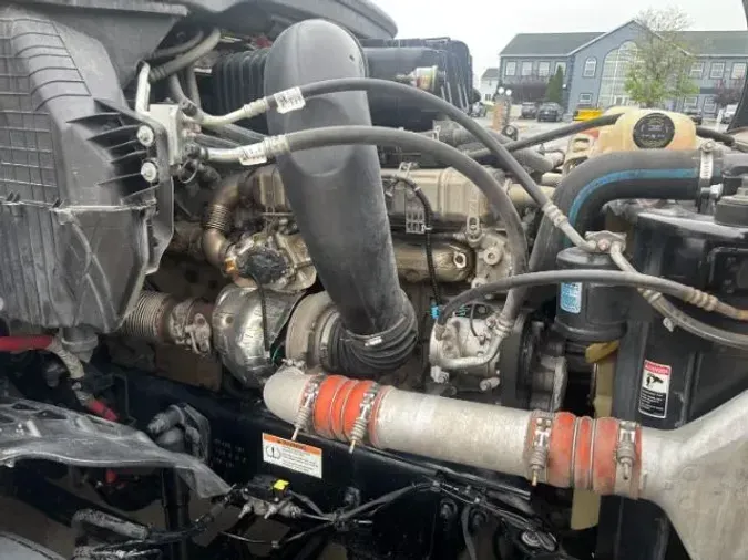 2022 Freightliner Cascadia 126ac7e8f36754272b30520182e45ef9665