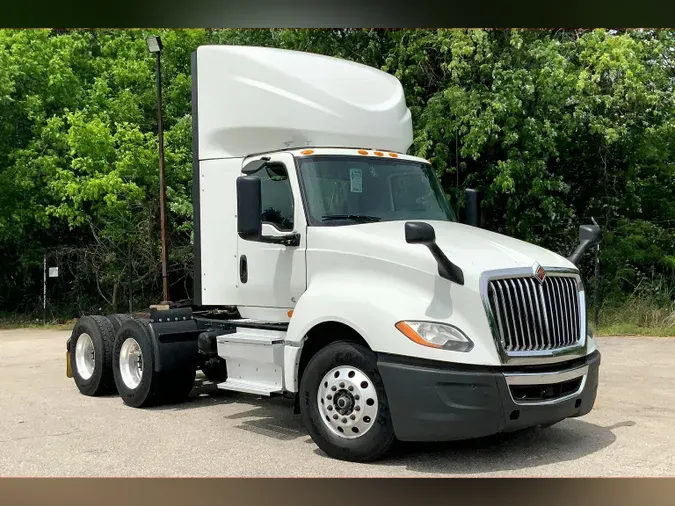 2019 INT LT625 6x4ac7f9a715090e6695f596c7e3d7fbd95