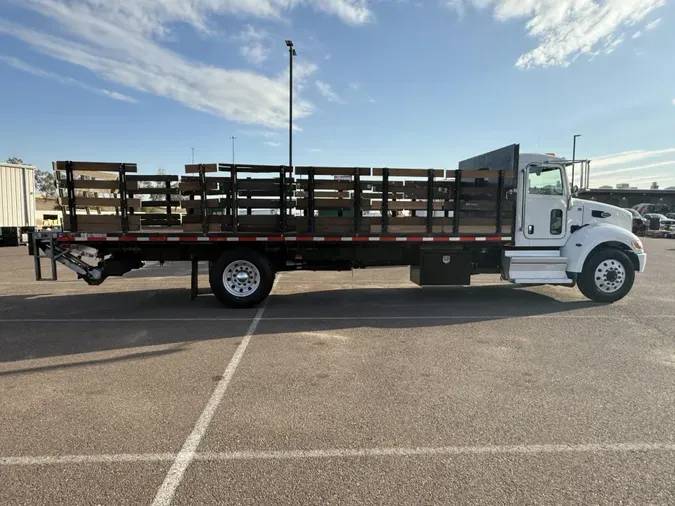 2020 Peterbilt 337ac83608861906acfcd12686d87007677