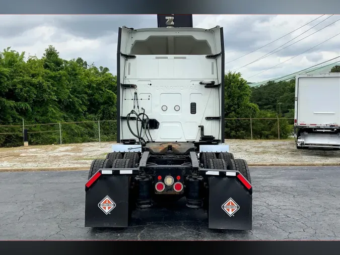 2021 INT LT625 6x4