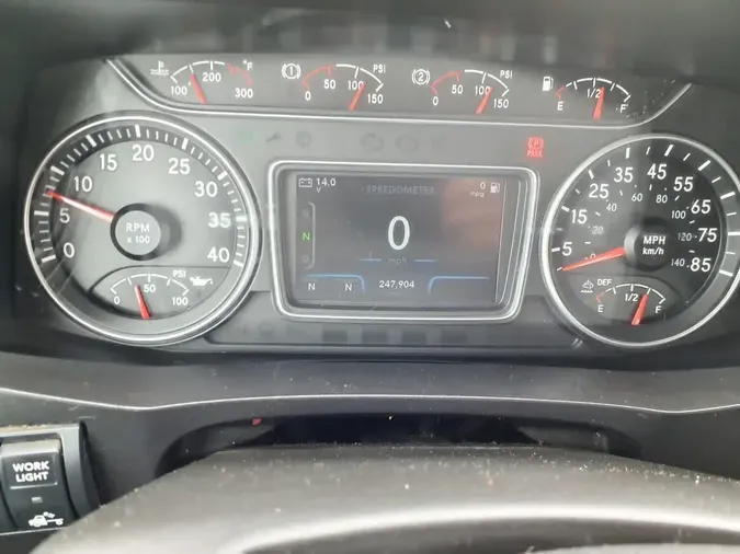 2020 NAVISTAR INTERNATIONAL MV607 (4X2)