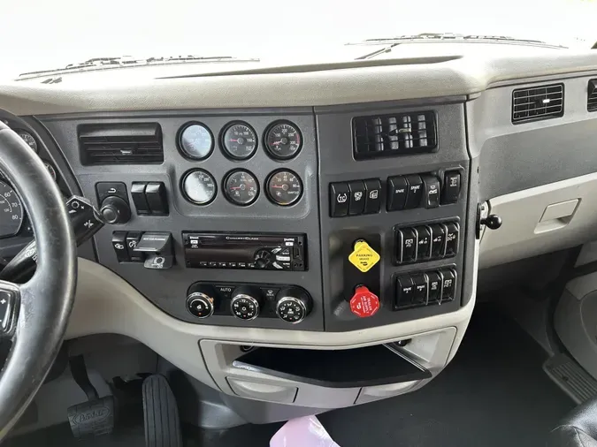 2020 Peterbilt 579