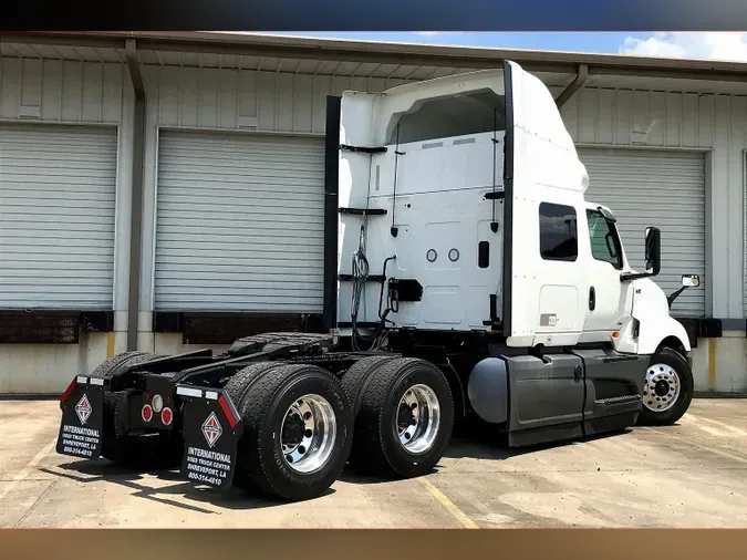 2023 INT LT625 6x4