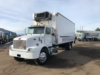 2004 PETERBILT 330
