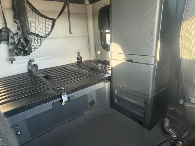 2019 Freightliner New Cascadia 126