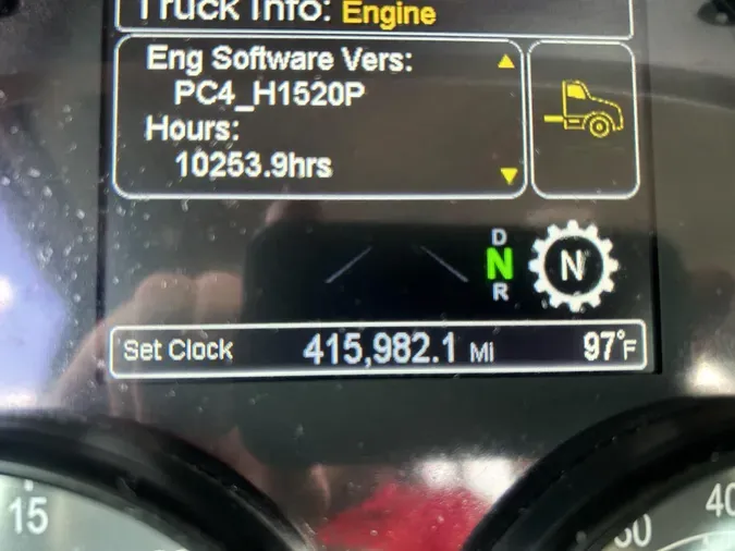 2020 Peterbilt 579