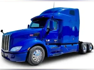 2022 Peterbilt 579