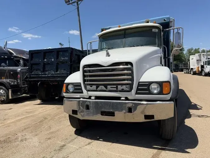 2002 MACK GRANITE CV513ac9a5589a02fac21f926493a023d89c6