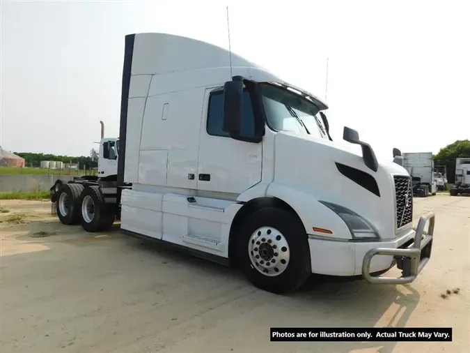 2019 VOLVO VNR640