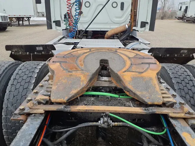 2020 FREIGHTLINER/MERCEDES NEW CASCADIA 116