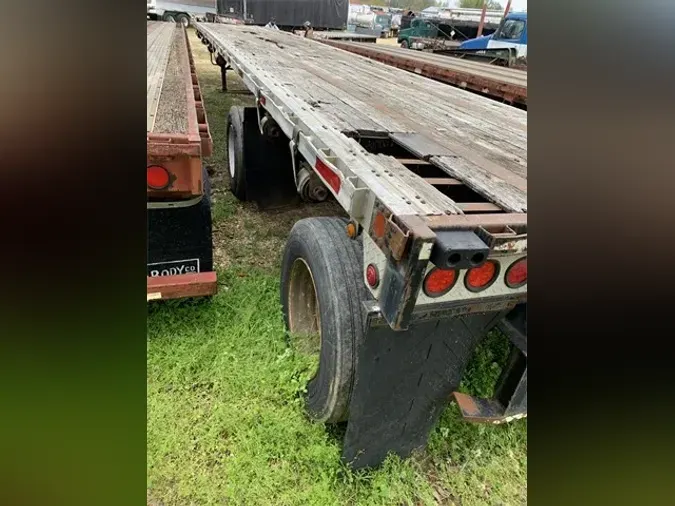 1999 FONTAINE 48 FT FLAT BED