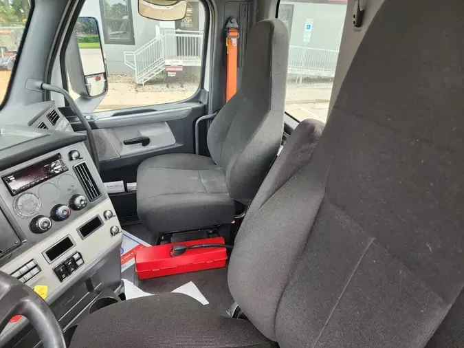 2020 FREIGHTLINER NEW CASCADIA PX12664