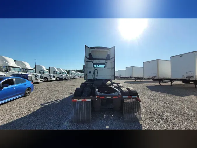 2018 Volvo VNL300