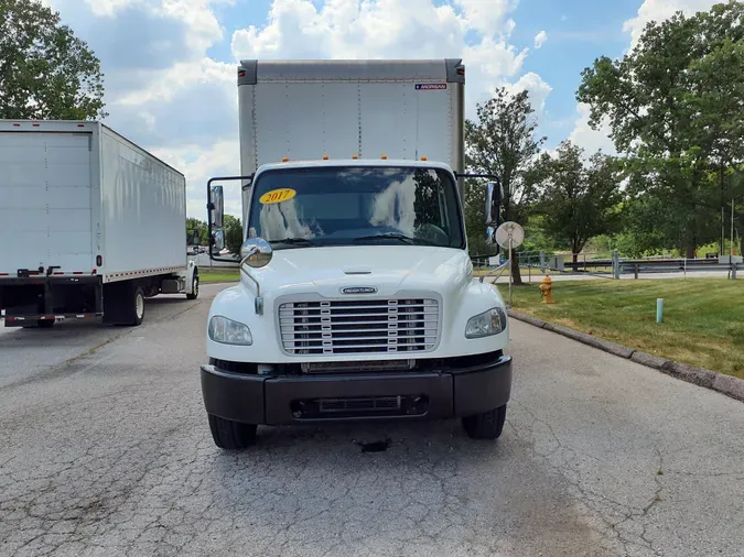 2017 FREIGHTLINER/MERCEDES M2 106