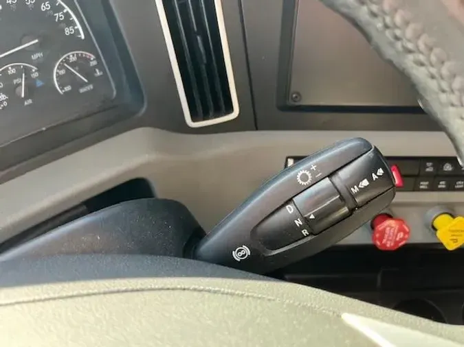 2019 Freightliner Cascadia