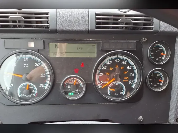 2020 FREIGHTLINER/MERCEDES CASCADIA 125