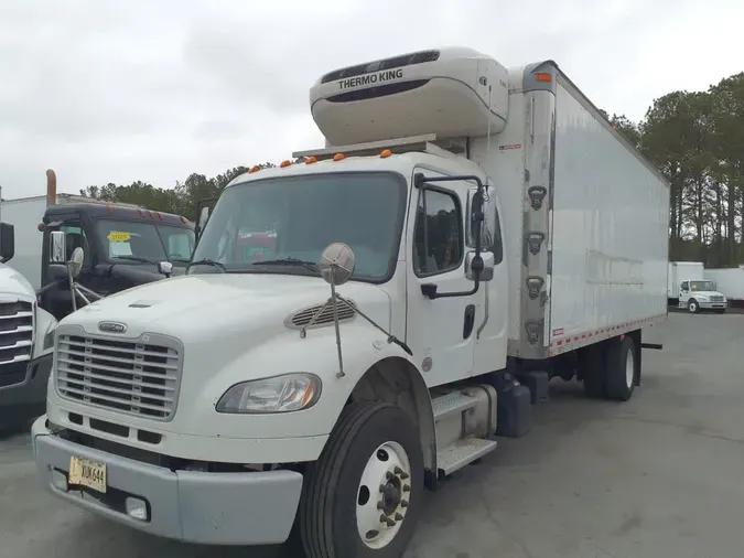 2022 FREIGHTLINER/MERCEDES M2 106