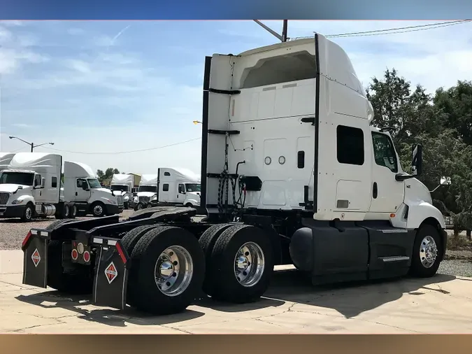 2021 INT LT625 6x4