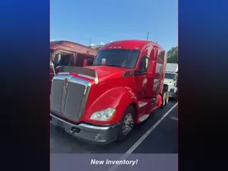 2022 KENWORTH T680