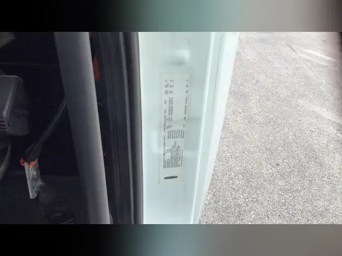 2020 Freightliner Cascadia 126