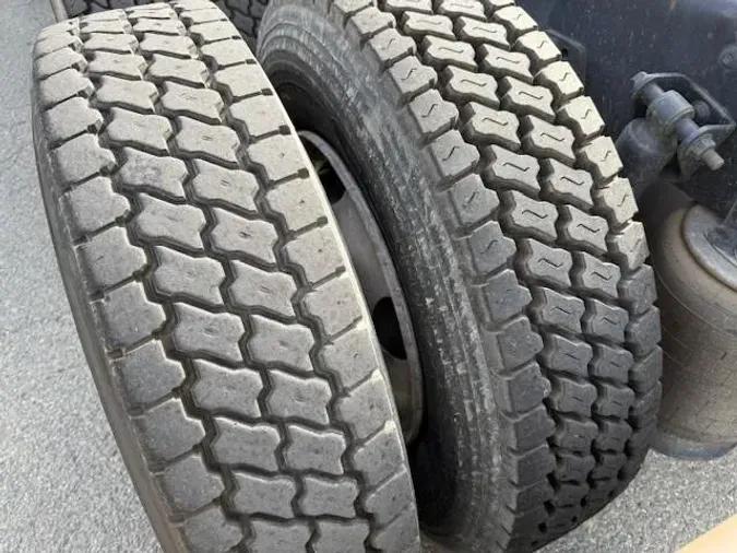 2020 International LT625