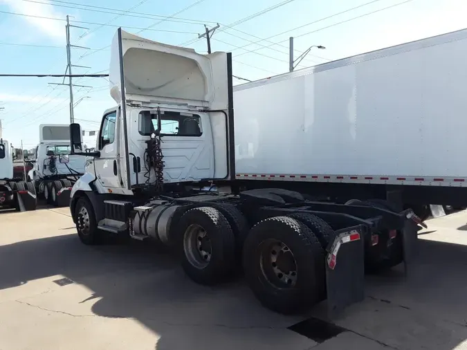 2020 NAVISTAR INTERNATIONAL RH613 DAYCAB T/A